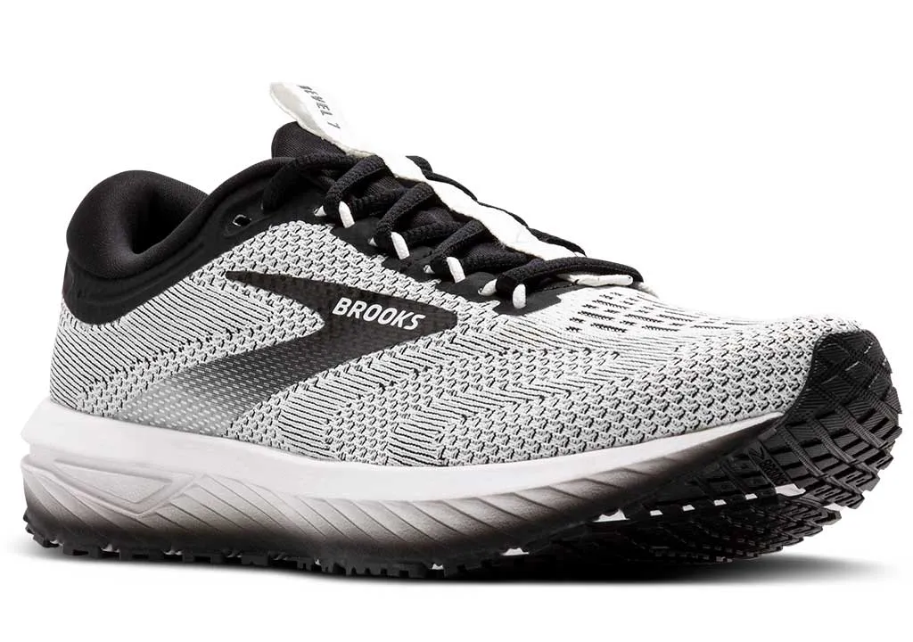 Brooks Men's Revel 7