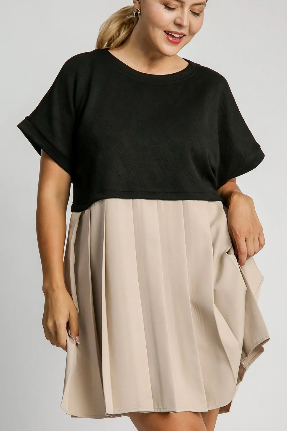 Casual Round Neck Pleated dress