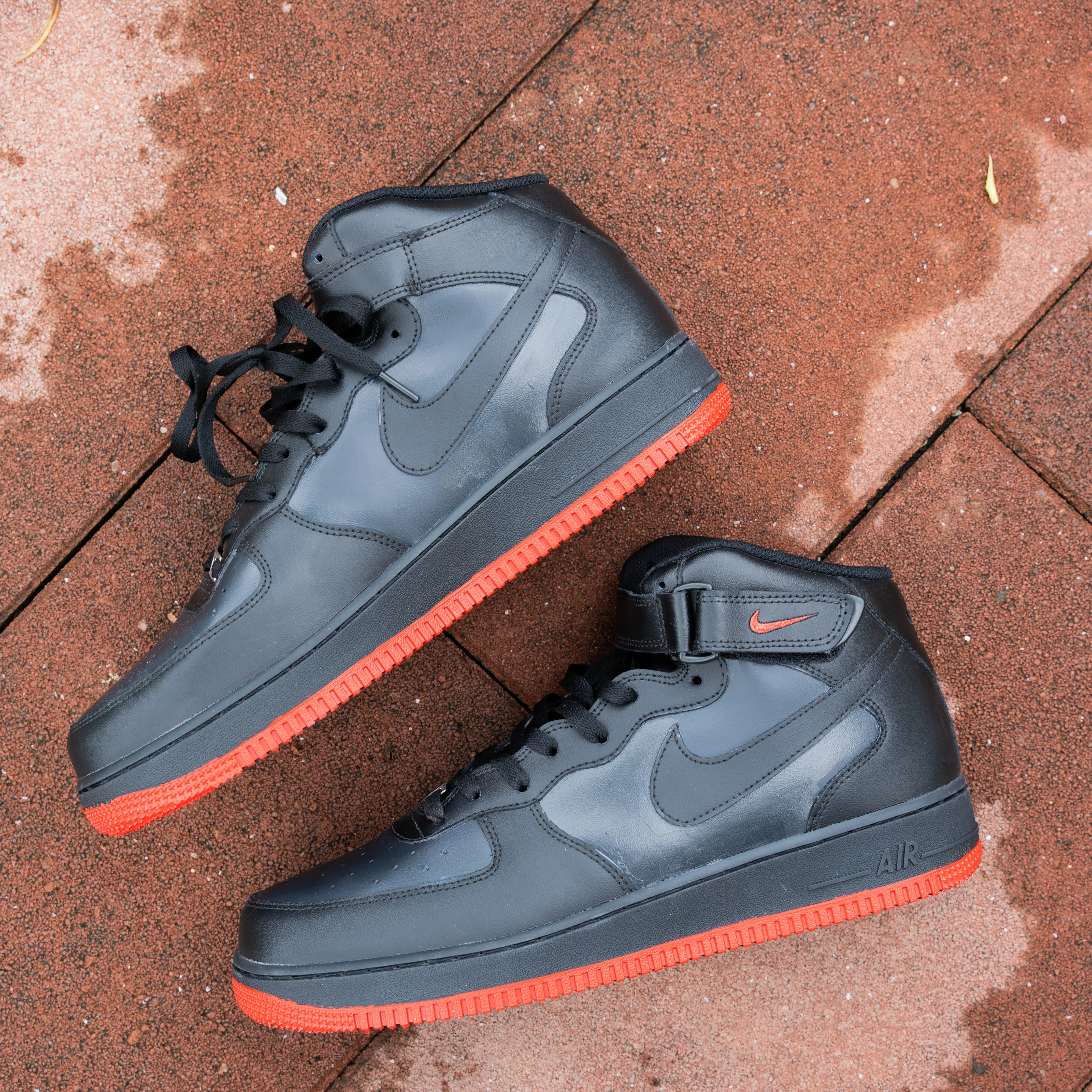 Cool Black Red Custom Air Force 1