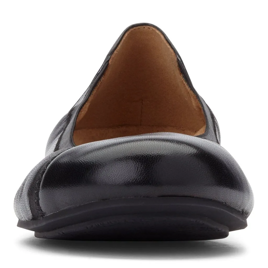 Spark Caroll - Black